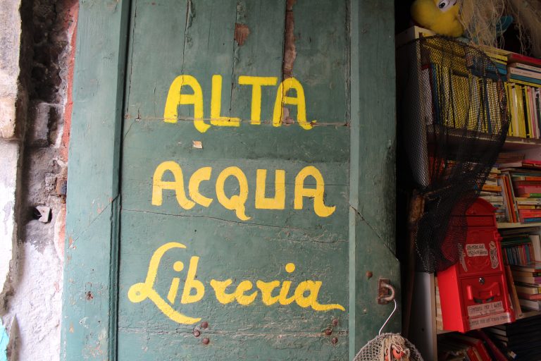 Libreria Acqua Alta – The best bookshop in Venice