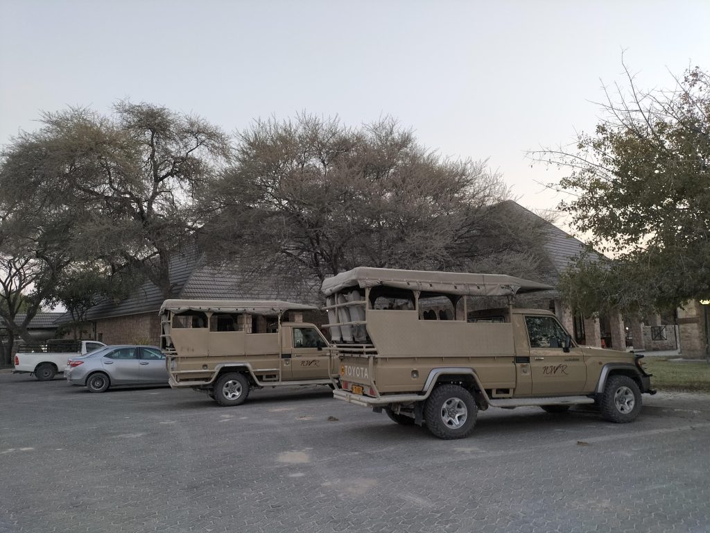 The two jeeps for the Etosha Night drive.