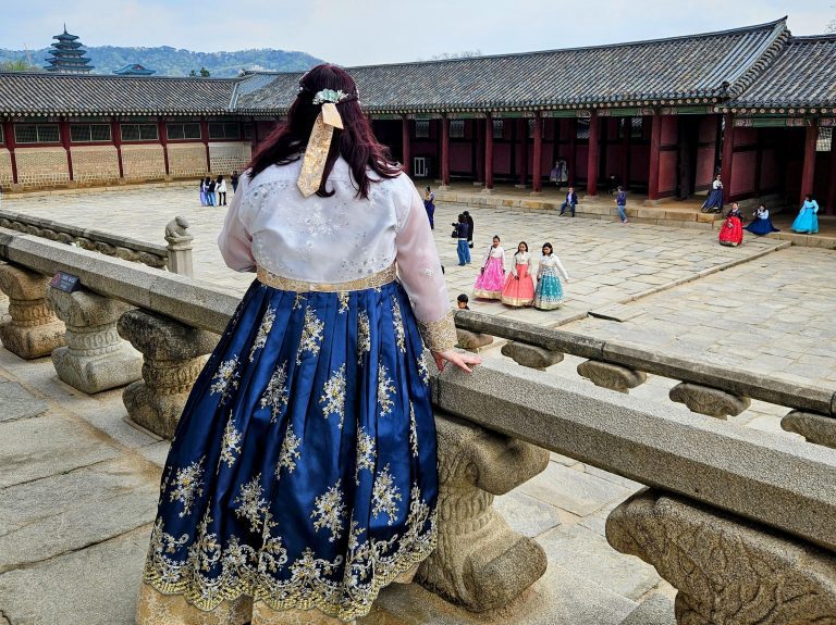 Plus size Hanbok Rental in Seoul